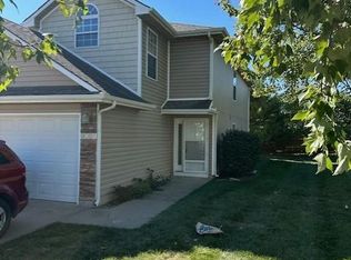 9001 SW Gala Dr, Blue Springs, MO 64064