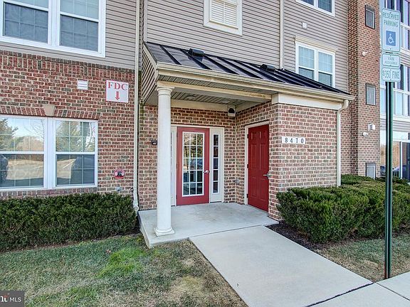 4th image of 8470 Ice Crystal Dr Unit D