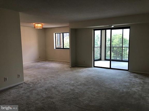 5th image of 5904 Mount Eagle Dr APT 915