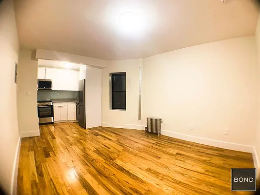 Rented by Bond New York | media 3