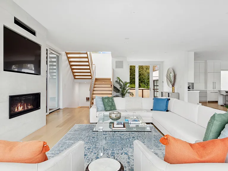 28 Kendalls Ln — Photo 13
