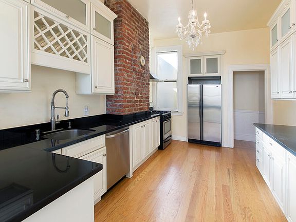 3rd image of 1836 Fell St