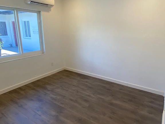 3rd image of 17175 NE 19th Ave #6