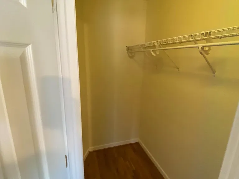 1514 W Cary St — Photo 13
