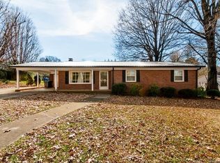 416 Virginia Ave, Statesville, NC 28677