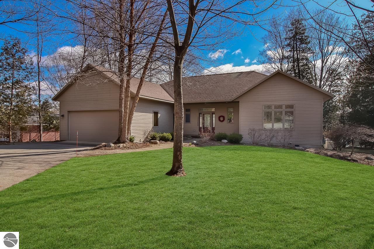 709 NW Torch Lake Dr, Kewadin, MI 49648 MLS 1901171 Zillow
