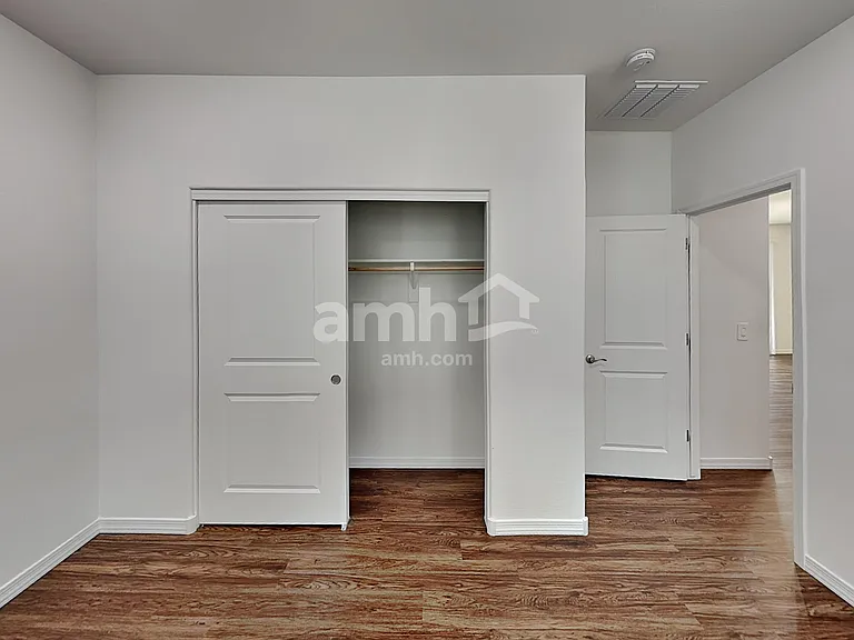 15074 W Sherman St — Photo 19