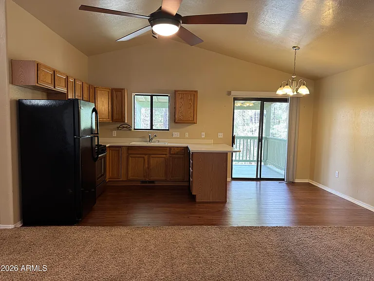 574 S Walnut Creek Loop #P — Photo 4