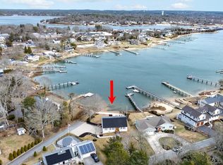 8 Pine Tree Dr, Buzzards Bay, MA 02532