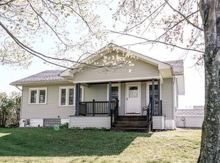 1205 Two Rod Rd, Marilla, NY 14102