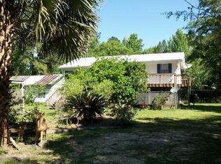 62 Tall Pine St, Vernon, FL 32462