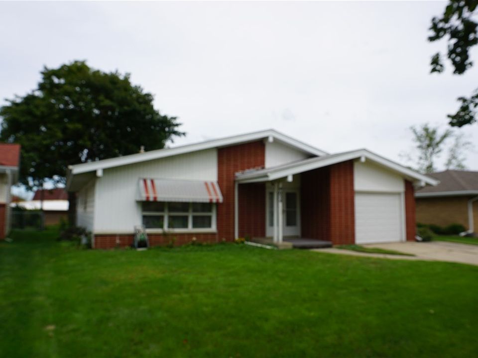 1st image of 4024 Pleasant Valley Blvd