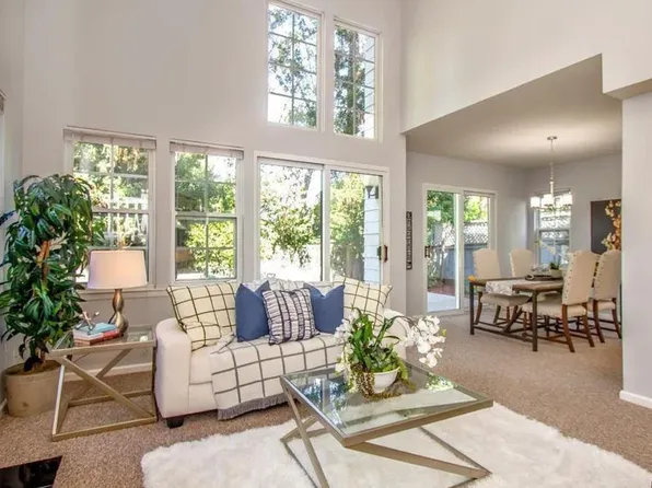 51 Dockside Cir, Redwood City, CA 94065