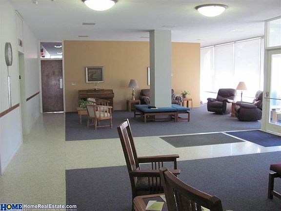 5th image of 1130 H St APT 403