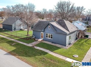 211 W 5th St, Woodward, IA 50276