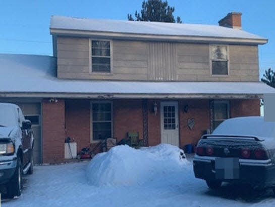 1st image of 615 E Wilson St