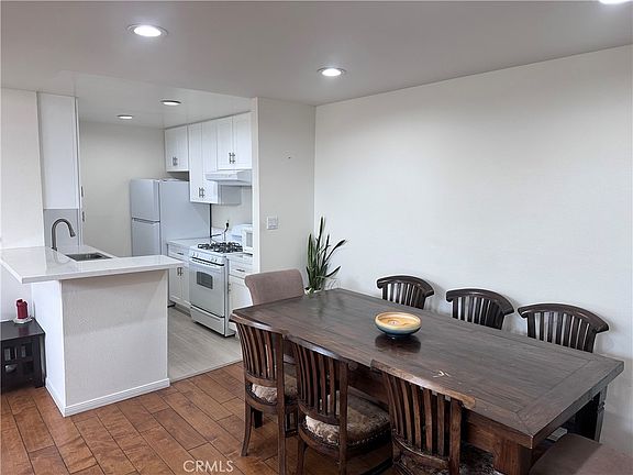5th image of 5700 Etiwanda Ave Unit 264