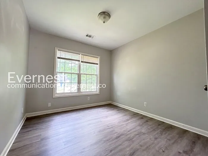 687 S Evelyn Pl NW — Photo 10