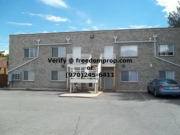 Belford Ave 1102 — Photo 2