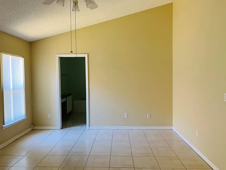 4155 Forest Island Dr — Photo 12
