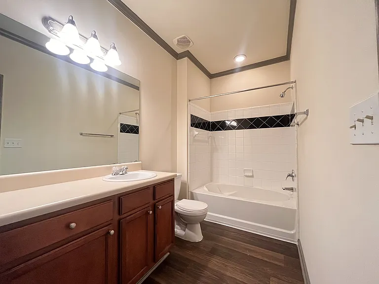 Wesley Kensington Apartments at Stonecrest — Photo 468