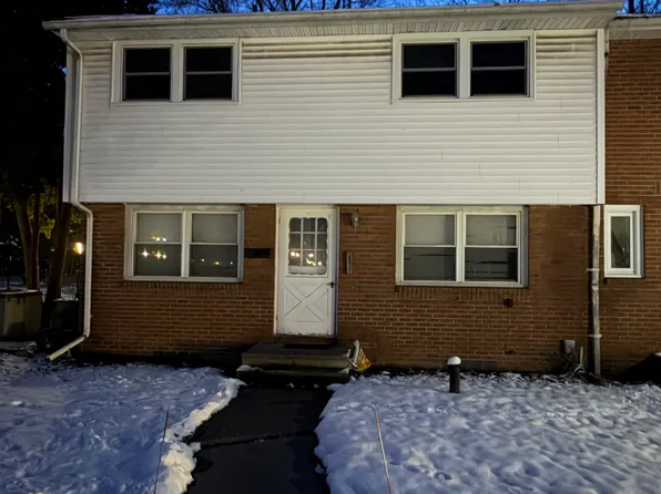 4292 Candlelight Ln, Liverpool, NY 13090