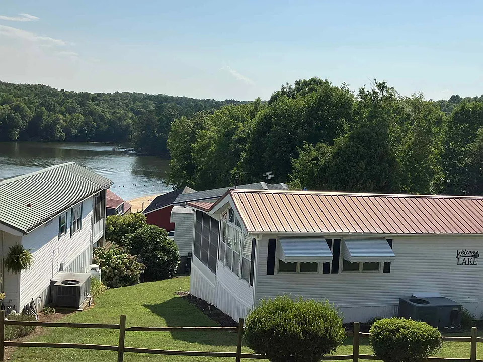 150 Dogwood Cir