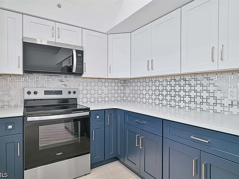 13521 Eagle Ridge Dr #136 — Photo 18
