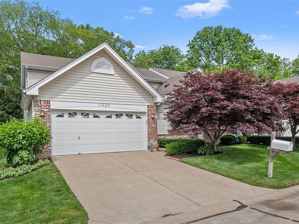 1st image of 11929 Moorland Woods Cir