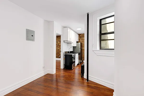 Rented by Compass | media 6