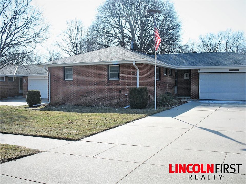 1st image of 1513 Hays Dr