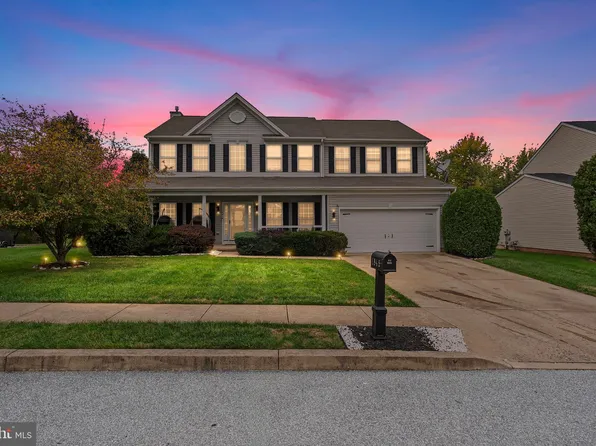 1145 Stone Gate Dr, York, PA 17406