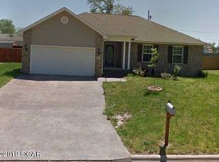 1338 Hannah Ln, Carthage, MO 64836