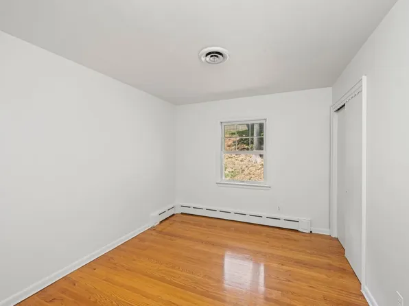 278 Lighthouse Avenue image 11 of 30