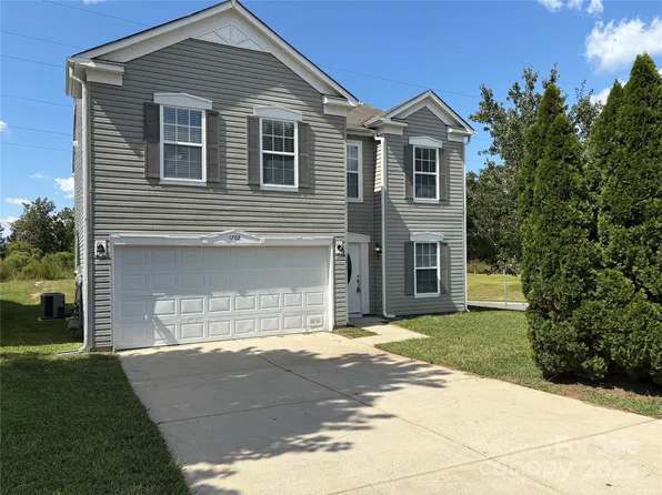 1702 Bray Dr, Charlotte, NC 28214