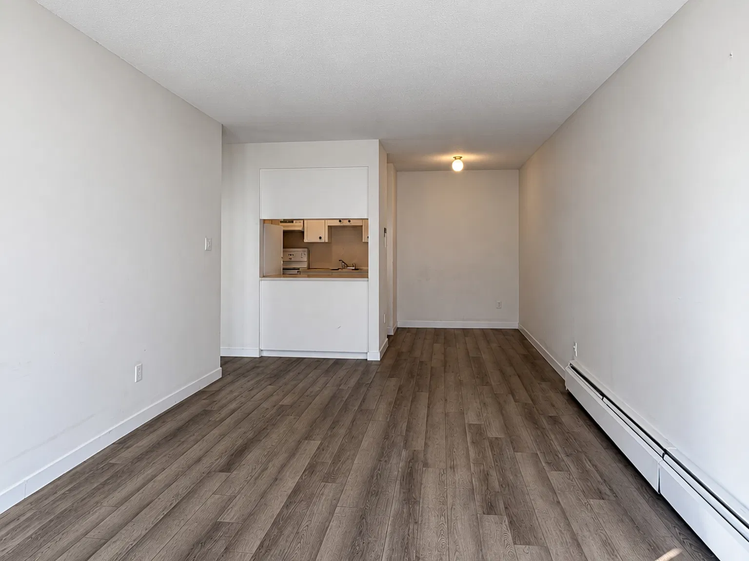 1 bed, 550 sqft, $1,750 — Photo 4