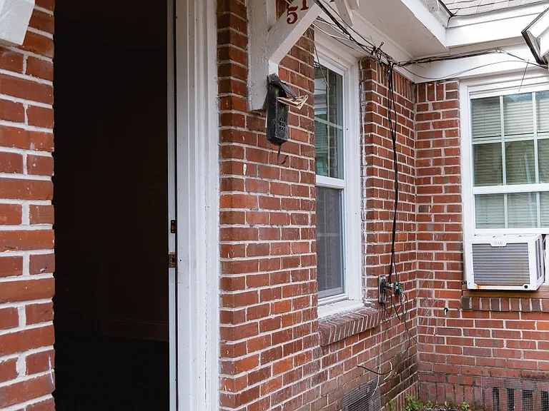 515 N Monroe St — Photo 2