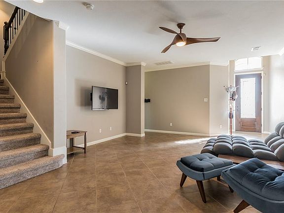 3rd image of 7316 Colina Vista Loop #A