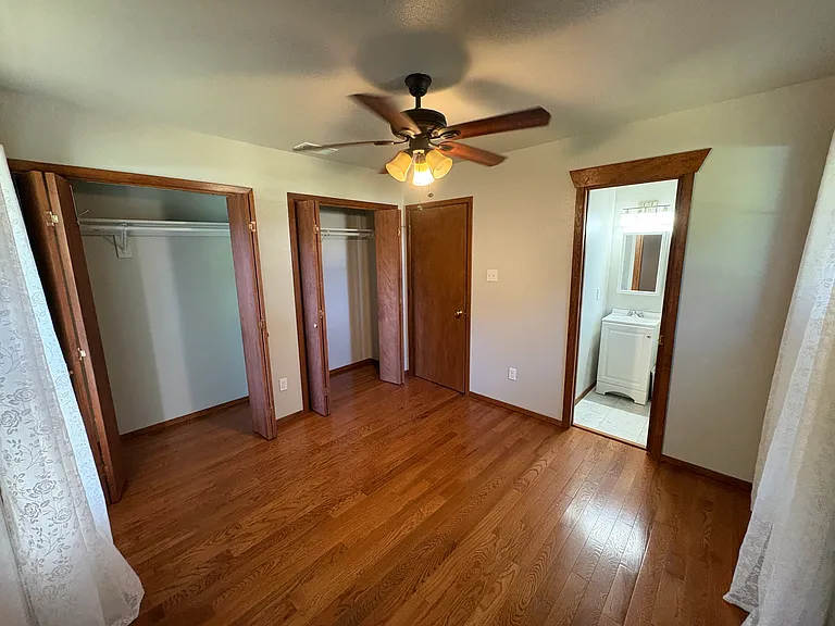 315 Ash St — Photo 16