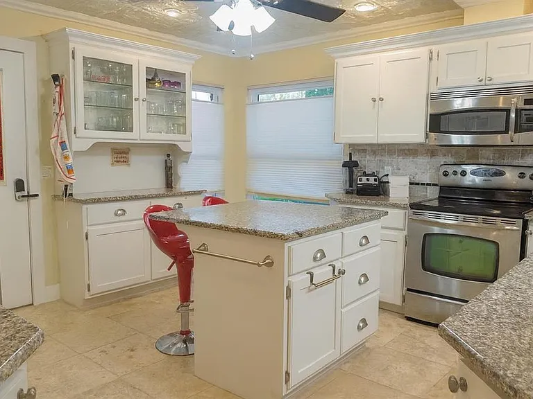 10906 W Cove Harbor Dr #10906 — Photo 11