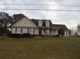 140 Huntington Ln, Heiskell, TN 37754