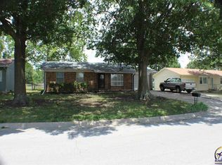 1212 E 9th Ave, Emporia, KS 66801