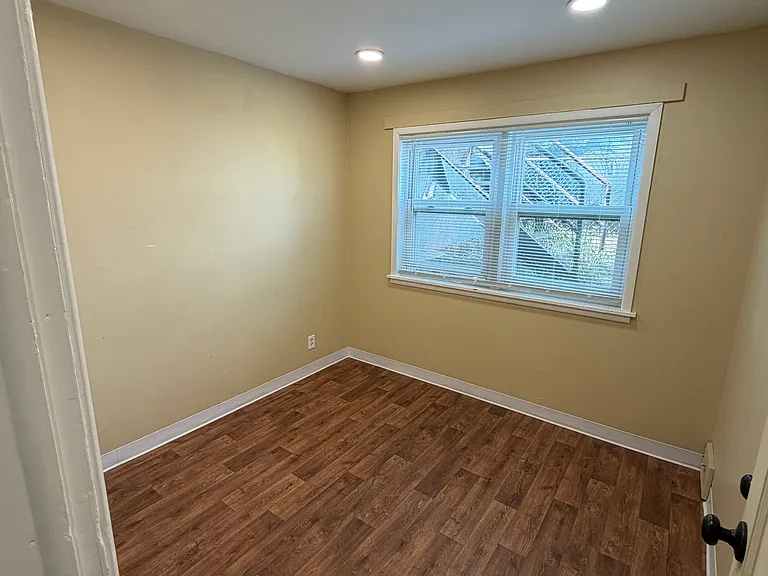 1922 Ivy Ave #29 — Photo 8