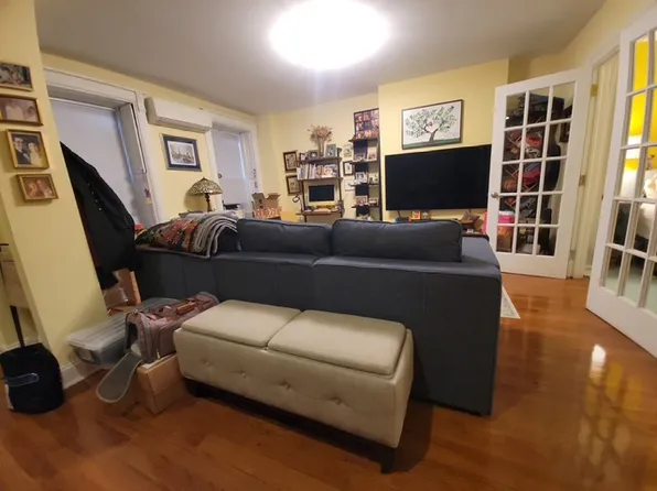 108 West 71st Street image 10 of 16