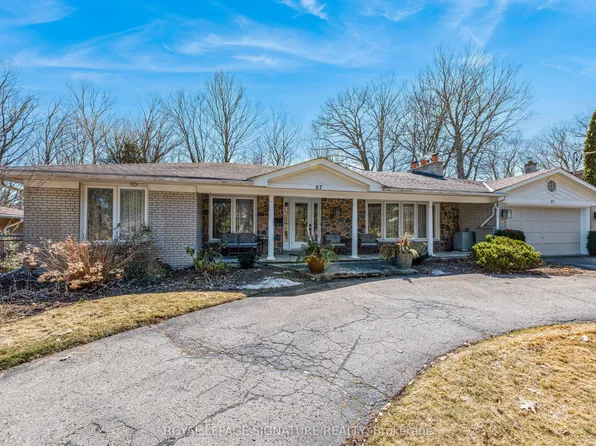 57 Forest Grove Dr, Toronto, ON M2K 1Z4