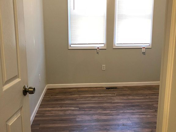 4th image of 3634 N 15th St #1