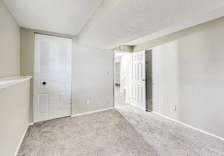 5310 Shelbyville Rd — Photo 23