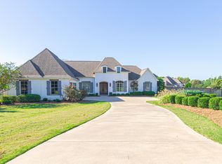 101 Chartres Dr, Madison, MS 39110