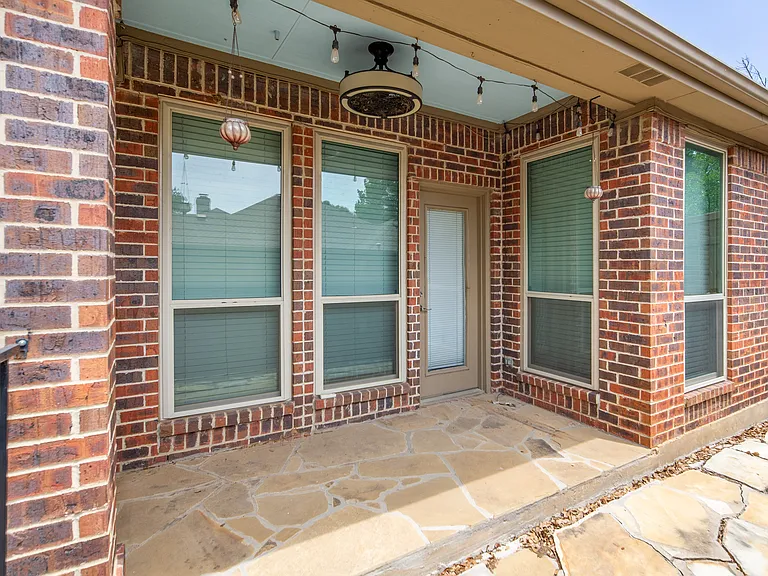 1803 Fern Ct — Photo 26
