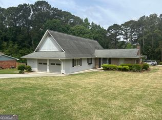 3926 Cardinal Dr, Tucker, GA 30084